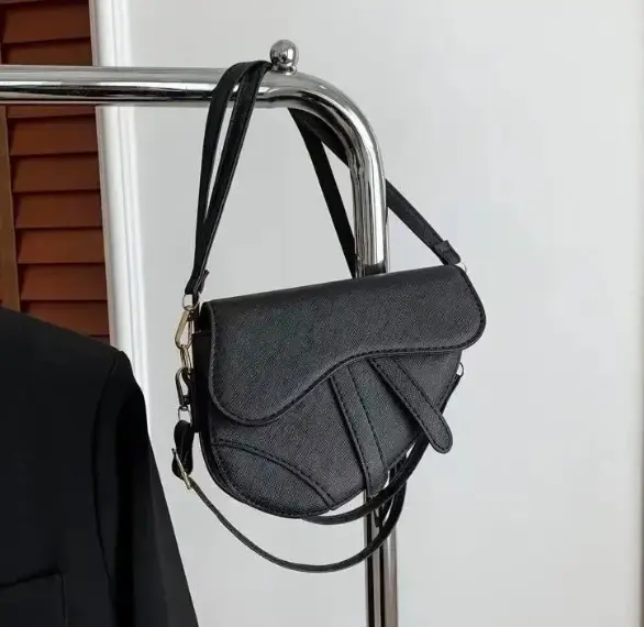 DHgate Dior Bag Dupe