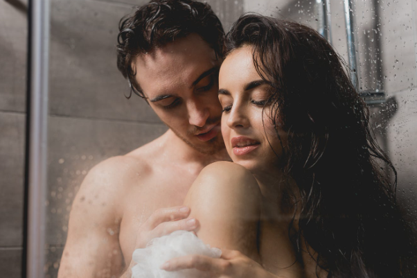 Valentine's Day - Bath Together