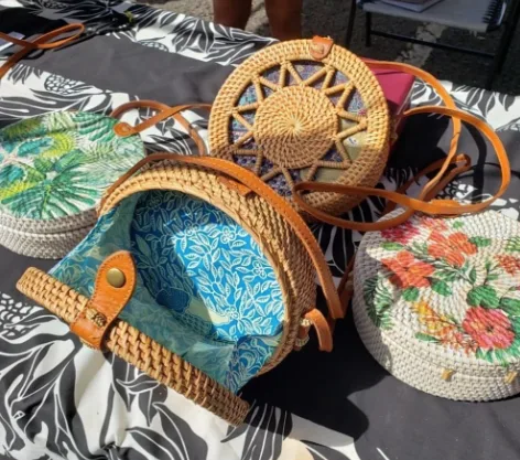 Hawaii - Aloha Stadium Swap Meet